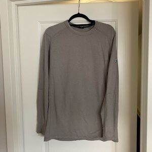 Kuhl long sleeve thermal shirt, tan color